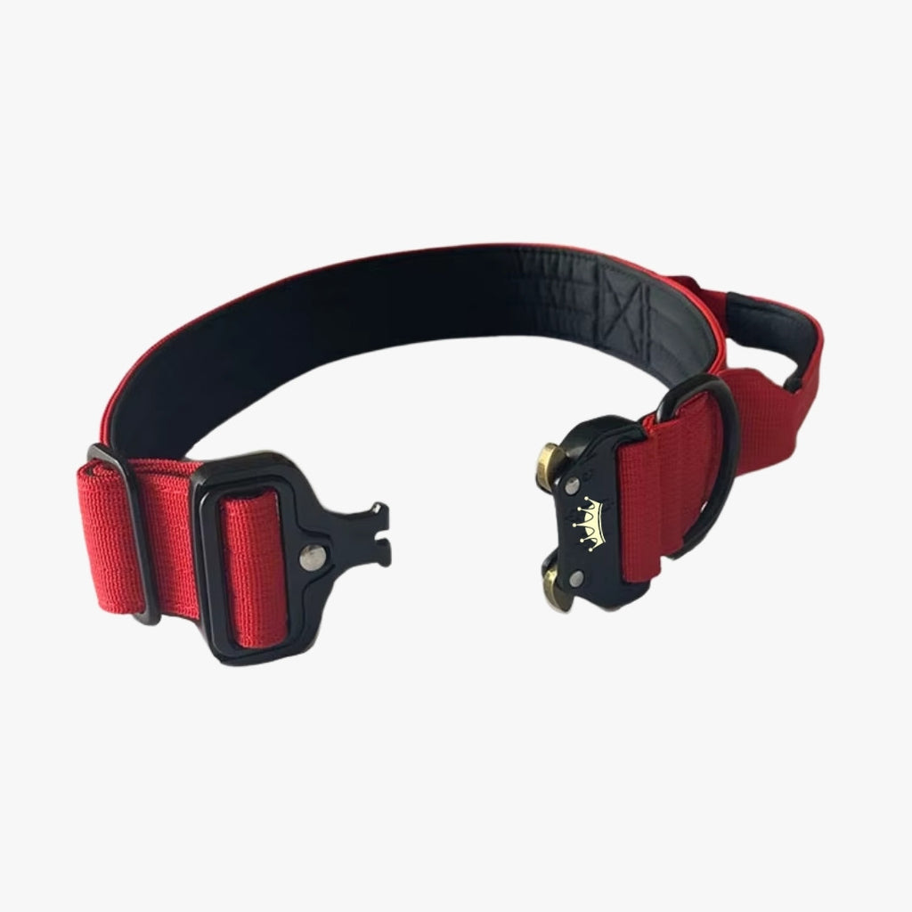 Collar tactico para perros color rojo con hebilla metalica de liberacion rapida abierta